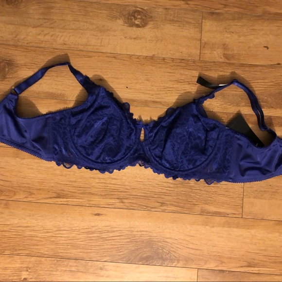 Purple lace bra - Picture 4 of 5